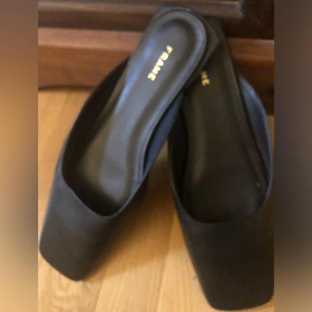 Frame Denim Black Mules
